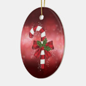 Rode Candy Cane Op Een Rode Bokeh Achtergrond Keramisch Ornament (Links)