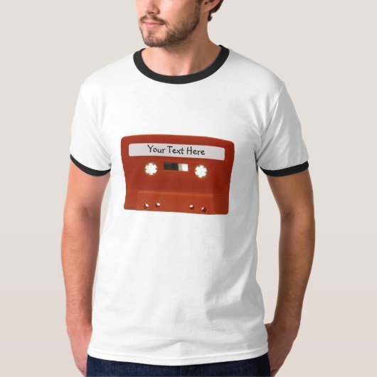Rode Cassettebandje T-shirt (Voorkant)
