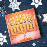 Rode Chanoeka Menorah Vrede Liefde Licht Script Ve Stenen Onderzetter<br><div class="desc">"Vrede, liefde & licht." Een close-up foto van een felle, kleurrijke, rood sinaasappel en geelgouden artsy menorah helpt je de vakantie van Chanoeka in stijl in te luiden. Voel de warmte en vreugde van het vakantieseizoen wanneer u ontspannen met uw favoriete drankje op dit prachtige, kleurrijke Hanukkah stenen onderzetter. Maakt...</div>