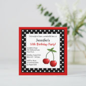 Rode Cherries Birthday Black & White Polka Dots Kaart (Staand voorkant)