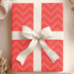 Rode Chevron Zigzag Cadeaupapier<br><div class="desc">Voeg een gedurfde en moderne touch toe aan uw cadeau-geven met dit levendige rode zigzag chevron wikkelpapier. Het opvallende geometrische patroon en de energieke kleur creëer hebben een feestelijke sfeer, ideaal voor verjaardagen, feestdagen of elke speciale gelegenheid.</div>