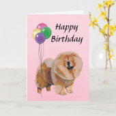 Rode Chow-chow met de Gelukkige Verjaardag van Kaart (Gele Bloem)