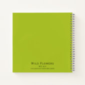 Rode Columbine Bloem op Atlantis Groen Notitieboek (Achterkant)