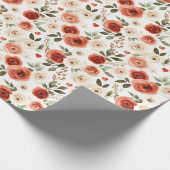 Rode Crème Harten en Bloemen Bruidsfeest Cadeaupapier (Hoek)