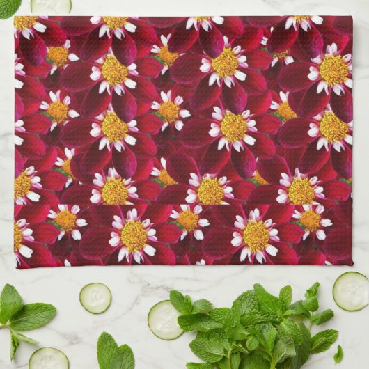 Rode Dahlia Bloem Bloemen Theedoek (Gevouwen)