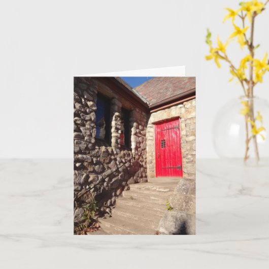 Rode deur op de Inspirerend kaart van de Stekelker (Gele Bloem)