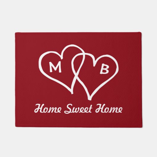 Rode deurmat met in elkaar grijpende harten en ini (Voorkant)
