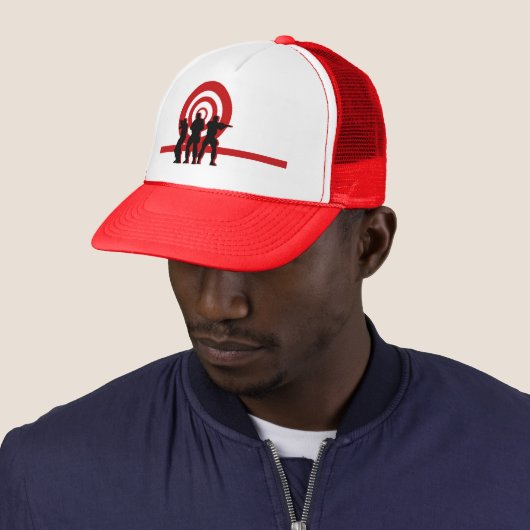 Rode doelmilitair Pet (In situ)