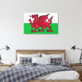 Rode Draak Keltische Vlag van Wales & Welsh Canvas Afdruk (Insitu (Slaapkamer))