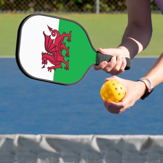Rode Draak Keltische Vlag van Wales & Welsh Pickleball Paddle (Insitu)