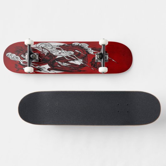 RODE DRAGONSTRIJDER SKATEBOARD (Horizontaal)