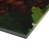 rode druiven op druivenwijn snijplank (Hoek)