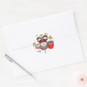 Rode Drumstel: Ronde Sticker (Envelop)