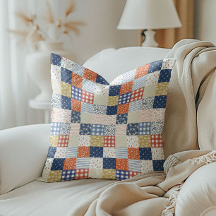 Rode en blauwe patchwork kussen