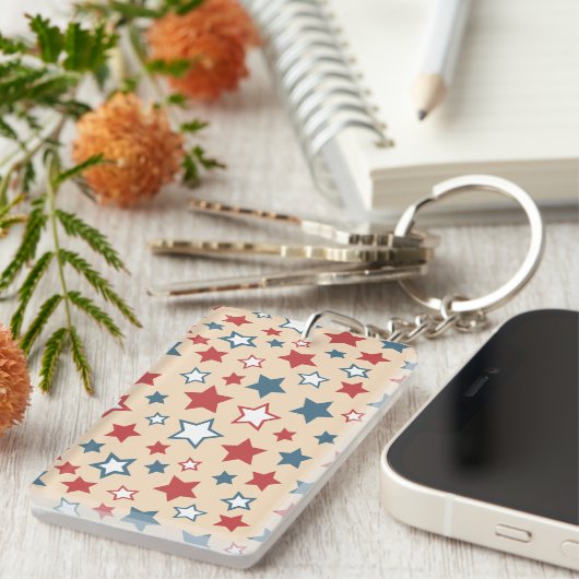 Rode en blauwe sterren, 4 juli, beige achtergrond sleutelhanger (Voorkant Rechts)