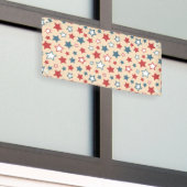 Rode en Blauwe Sterren, 4 juli, Beige Achtergrond Spandoek (Buitenkant Gebouw)