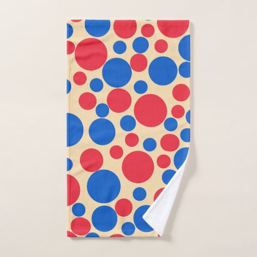 Rode en blauwe Stippen op Tan Bad Handdoek (Handdoek)
