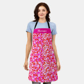 Rode en Fuchsia harten Schort (Gedragen)