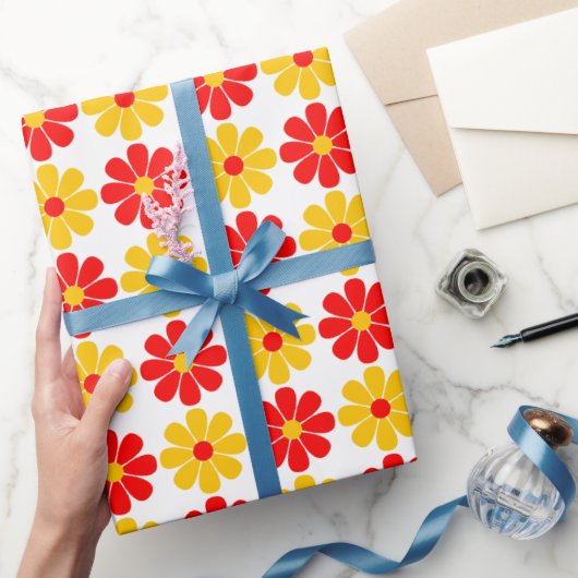 Rode en gele bloem cadeaupapier (Geschenken)