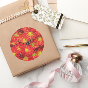 Rode en gele bloemen 1 ronde sticker