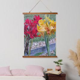 Rode en gele Canna Lelies Bloemen Hangend Wandkleed