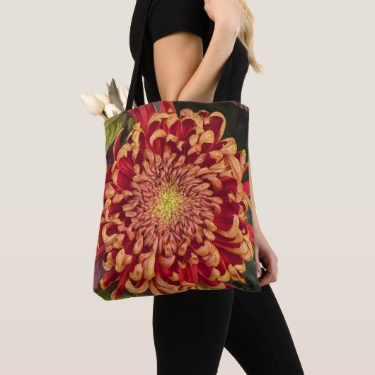 Rode en Gele Chrysanthemum Bloemen Tote Bag (Dichtbij)