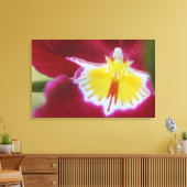 Rode en gele orchidee canvas afdruk (Insitu (Woonkamer))
