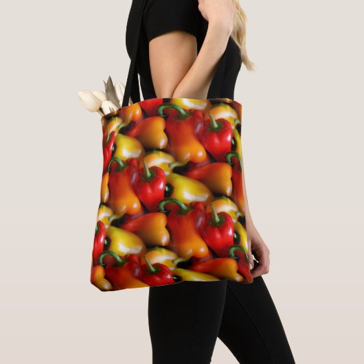 Rode en gele paprika's tote bag (Dichtbij)