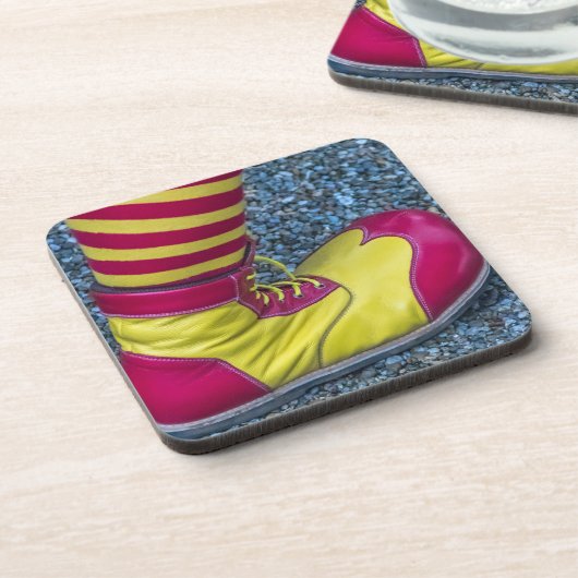 Rode en gele schotel harde plastic onderzetters (Linkerzijde)