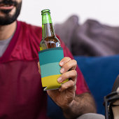 Rode en gele strepen tussen blauwe tinten blikjeskoeler