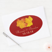 Rode en gouden herfst bladeren ovale bruiloft Stic Ovale Sticker (Envelop)
