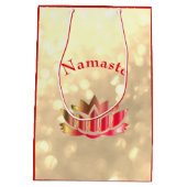 Rode en goudsparkle Namaste Lotus Flower Medium Cadeauzakje (Achterkant)