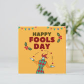 Rode en groene jonglerende nar keramiek feestdagenkaart (Staand voorkant)