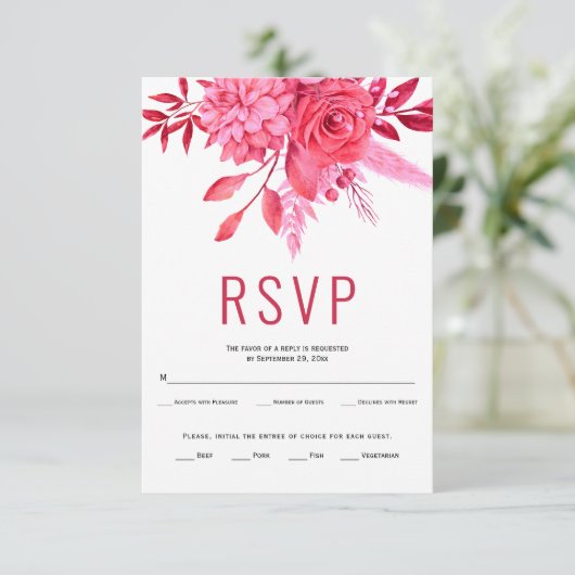 Rode en roze bloemen en bladeren bruiloft RSVP kaartje (Staand voorkant)