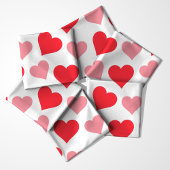 Rode en Roze Harten op Wit Stof