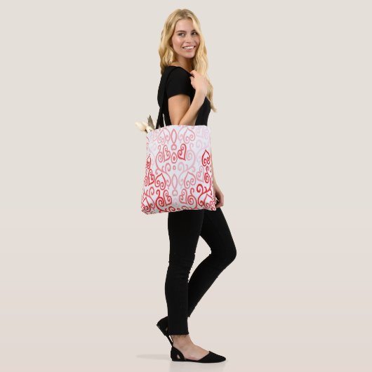 Rode en roze harten tote bag (Op model)