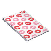 Rode en roze lippen, patroon van lippen, lippensti notitieboek (Rechterzijde)