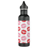 Rode en roze lippen, patroon van lippen, lippensti waterfles  (Links)