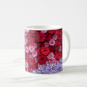 Rode en Roze Rozen met Kleurrijke Gypsophila Koffiemok