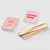 Rode en roze verjaardag handwaaier (Niet-gemonteerd)