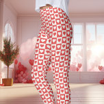 Rode en witte Checkerboard Heart Valentijnsdag Leggings<br><div class="desc">Deze rode en witte Checkerboard Heart Valentijnsdag Leggings zijn een charmante manier om de liefde te vieren. Met een speels geblokt hartpatroon in een levendig rood-wit kleurenschema, zijn deze leggings ideaal voor de festiviteiten van Valentijns of voor het toevoegen van een vleugje liefde aan je dagelijkse stijl. Gemaakt met zacht,...</div>