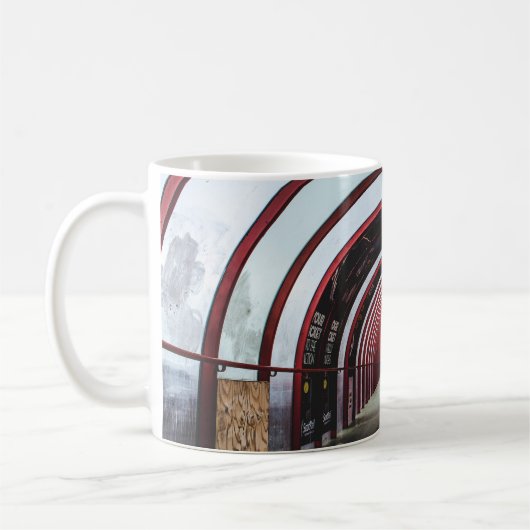 RODE EN WITTE GLAS TUNNEL KOFFIEMOK (Links)