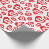 Rode en witte harten en kussen cadeaupapier (Hoek)
