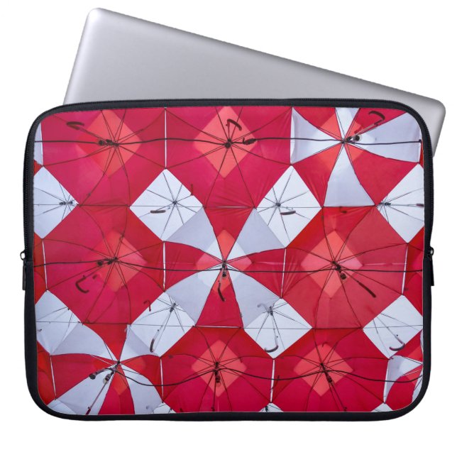 Rode en witte open paraplu's laptop sleeve (Voorkant)