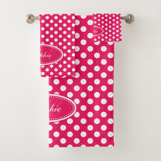 Rode en witte polka dot gepersonaliseerde handdoek (Insitu)