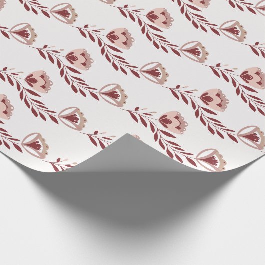 Rode en witte Scandinavische bloemen Cadeaupapier (Hoek)