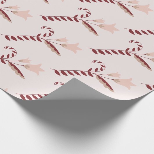 Rode en witte Scandinavische bloemen Cadeaupapier (Hoek)