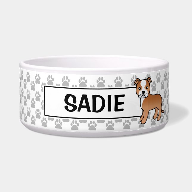Rode En Witte Staffie Met Aangepaste Naam Voerbakje (Voorkant)