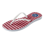Rode en witte strepen met blauw marinemonogram teenslippers (Schuin)
