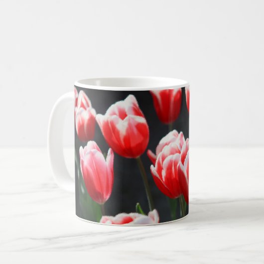 Rode en witte tulpen koffiemok (Voorkant links)